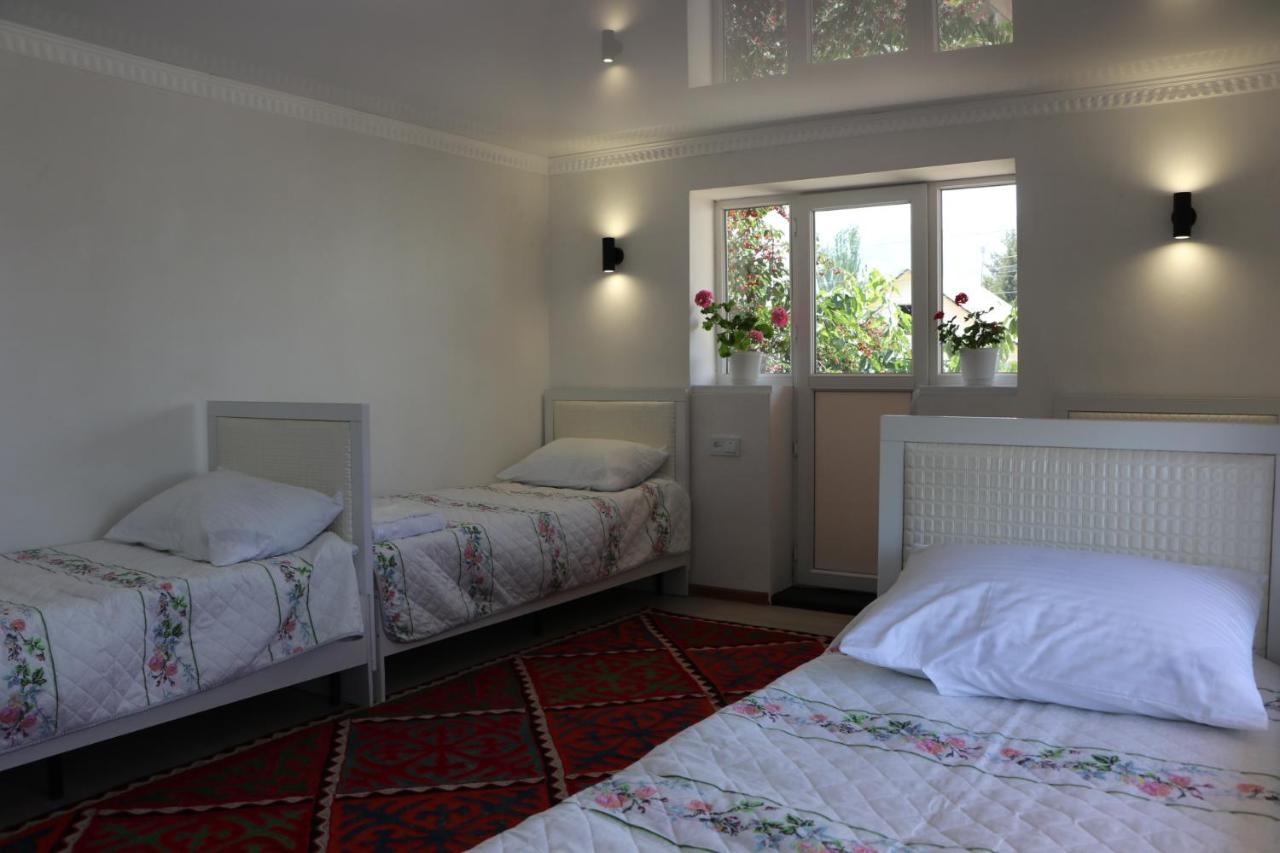 Guest House Akbermet Bokonbayevo Exterior photo